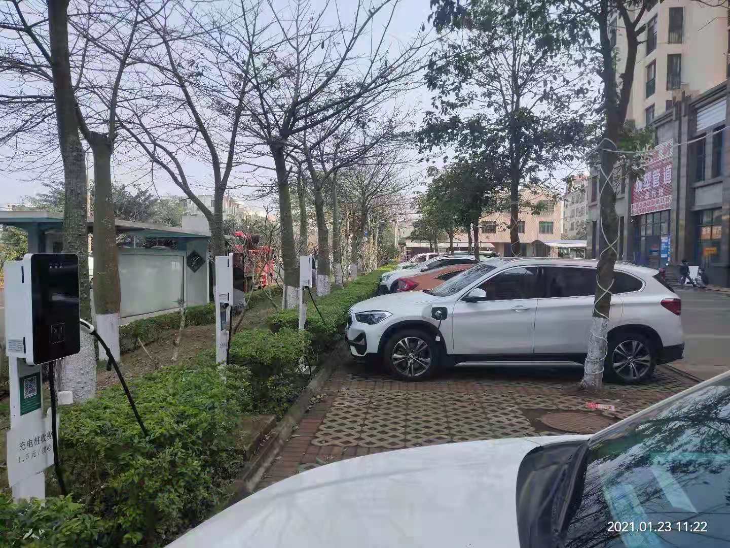 海口云龍水韻充電站